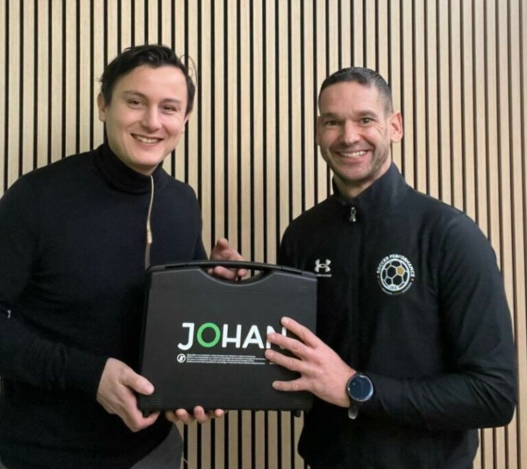 JOHAN-Sports-JES-Performance-Collaboration-Jelmer-Siemons-Niels-van-der-Linden-768x683