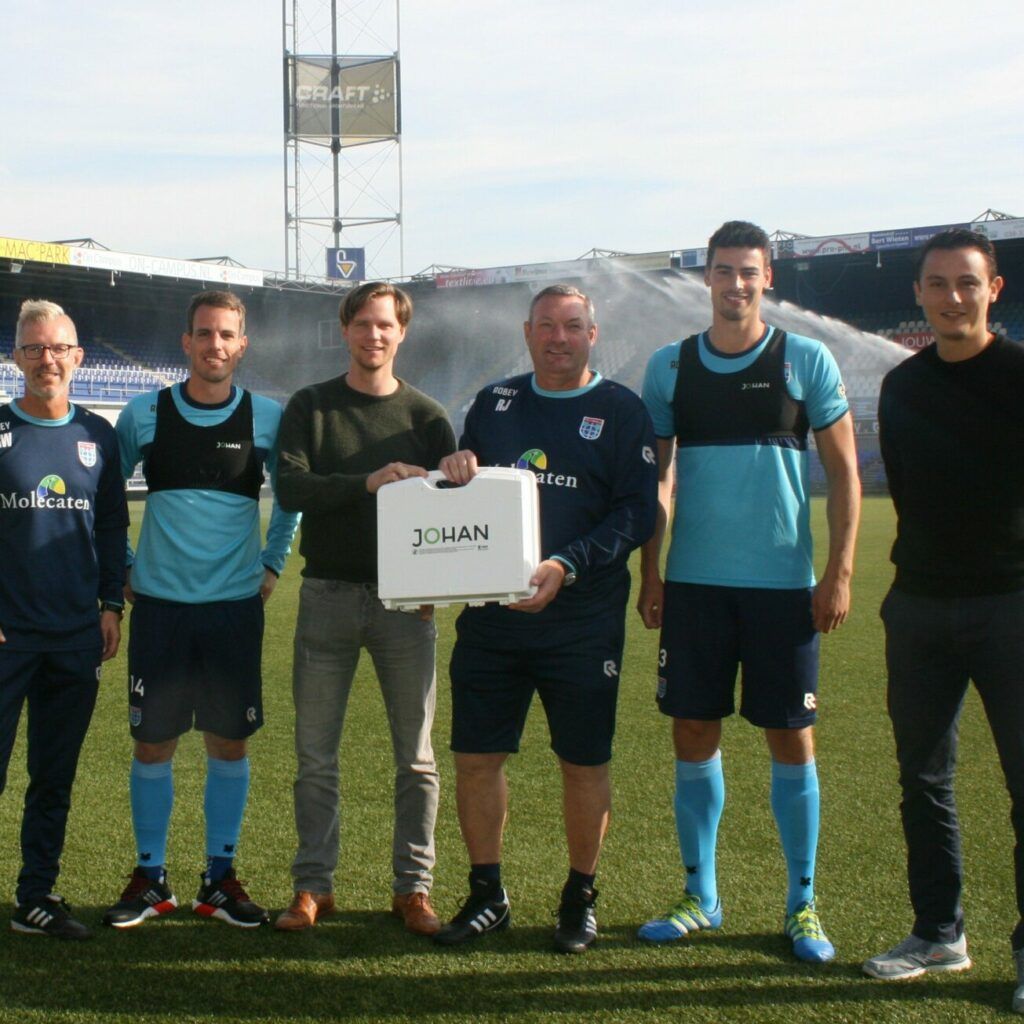 JOHAN_Sports_Ron_Jans_PEC_Zwolle-scaled-e1676972300502-1024x1024